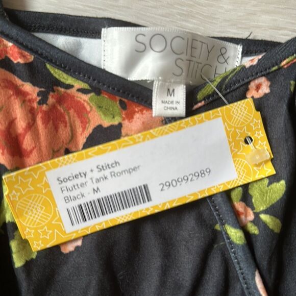 Society &‎ Stitch Flutter Tank Romper Black Floral M Stitch Fix NWT - Picture 3 of 4